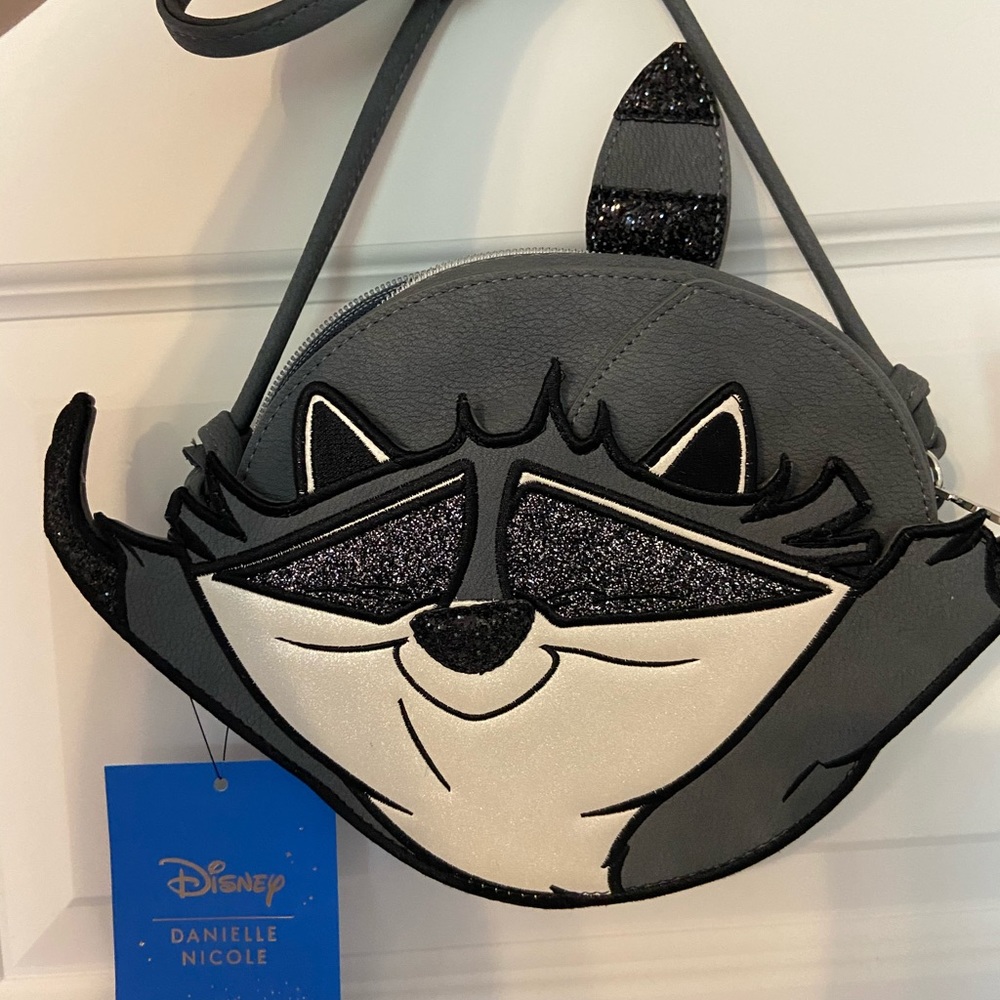 Danielle Nicole Miko crossbody